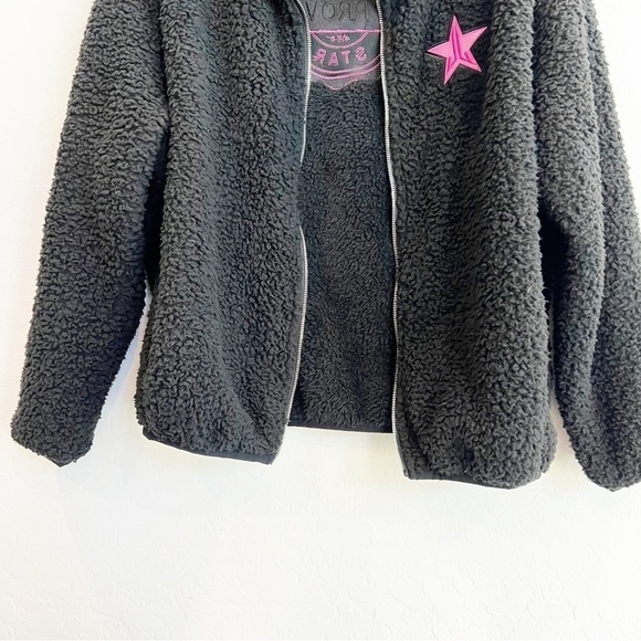 Jeffree Star Women's Sherpa Fleece Zip-Up Jacket Embroidered Logo Black Pink Med - Picture 5 of 6